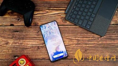 小米10至尊紀(jì)念版值得買(mǎi)嗎？小米10至尊紀(jì)念版性?xún)r(jià)比